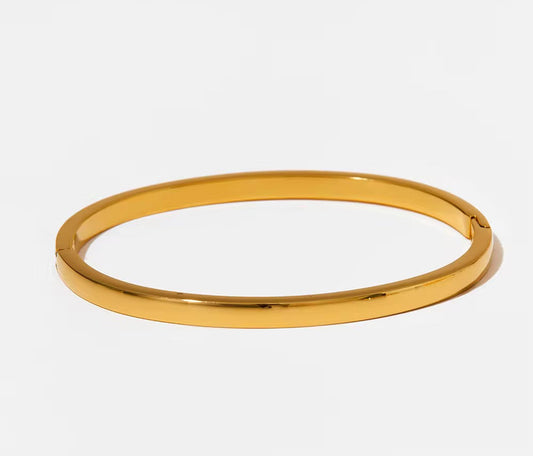 Smooth Curve Bangle