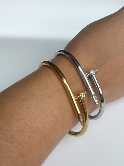 Pavé Nail Twist Bangle
